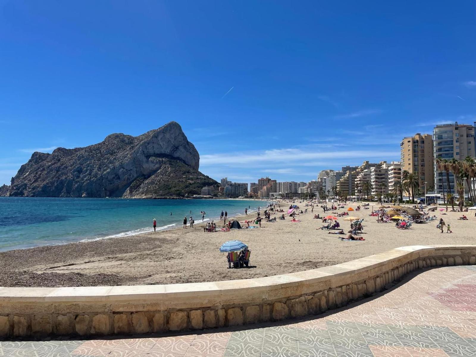 Eerstelijns Appartement Vive Cada Momento Zeezicht En Pal Aan De Boulevard En Strand Calpe, Toplocatie Екстериор снимка